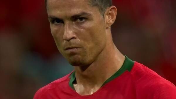 世界杯选拔赛出现突发状况，引广泛关注