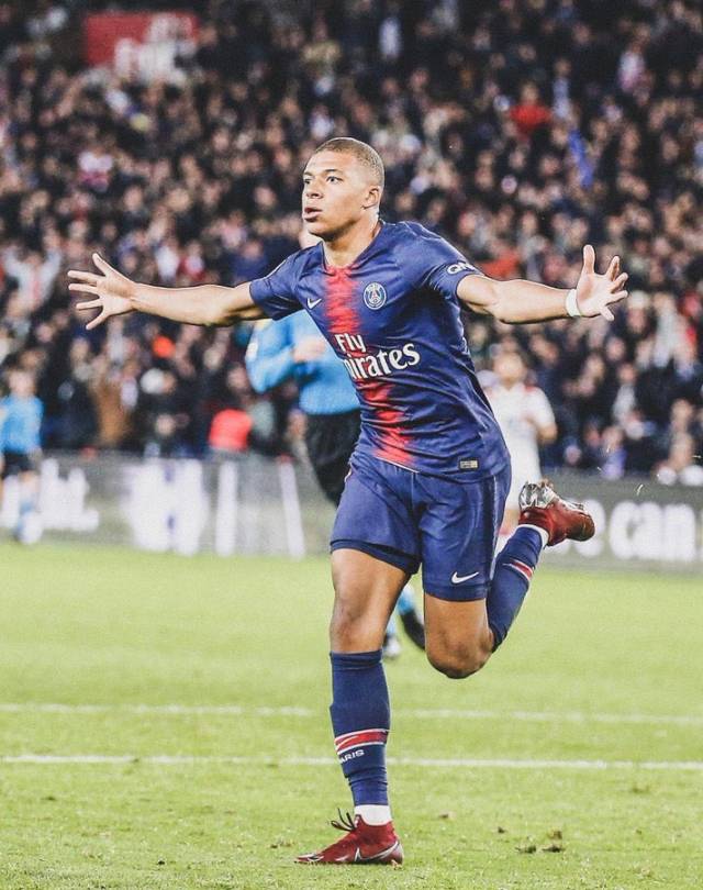 创纪录！弗拉格成NBA历史最年轻的连续3场得分20+球员