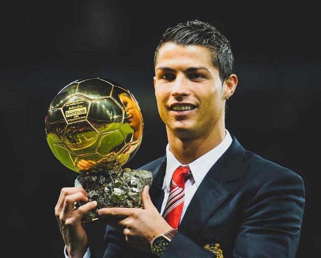 博主：弥漫些许离别味道，个别国安球员已从基地搬走私人物品