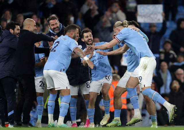 奇迹球队还在继续写故事